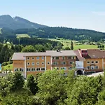 Nesselwanger Hof 네쎌방
