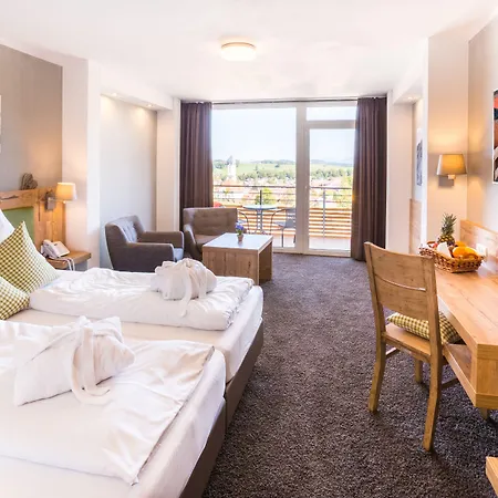 Nesselwanger Hof 호텔 네쎌방