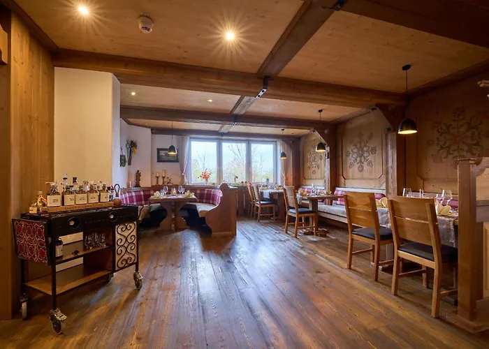 Nesselwanger Hof Hotel 4*