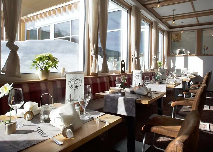 Nesselwanger Hof Hotel 4*